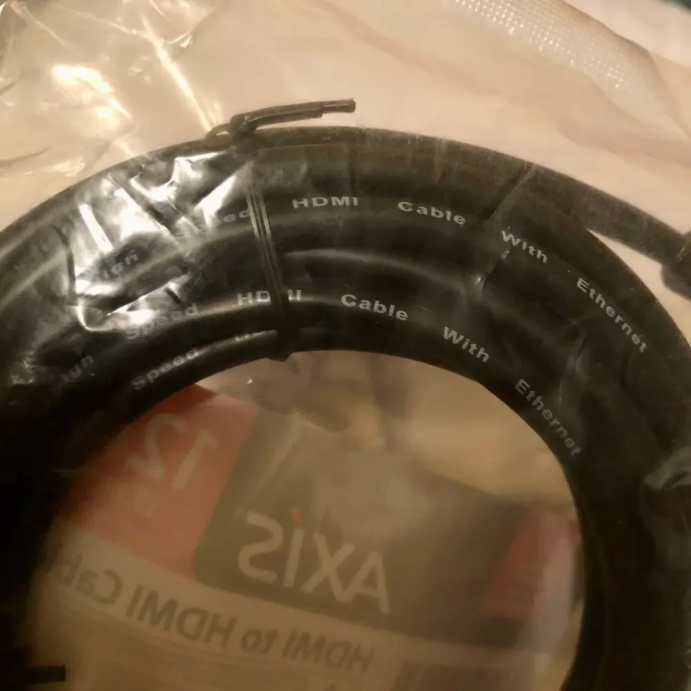 New Axis High Speed HDMI to HDMI Cable with Ethernet - 12 Feet (41203)